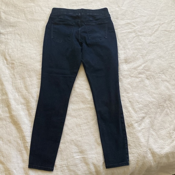 Universal Thread Jeans - Picture 3 of 3
